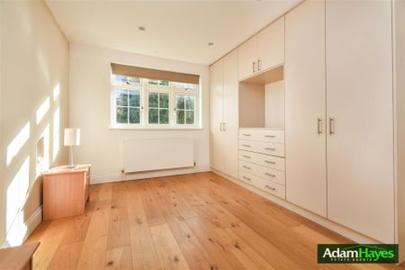 Anastasia Mews, Woodside Park, N12, 4 bedroom, House - End Terrace - Photo 3