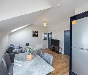 Apt 6, 27 Camden Street, Belfast, BT9 6AT - Photo 1