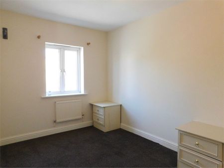 Campbell Close - Photo 2