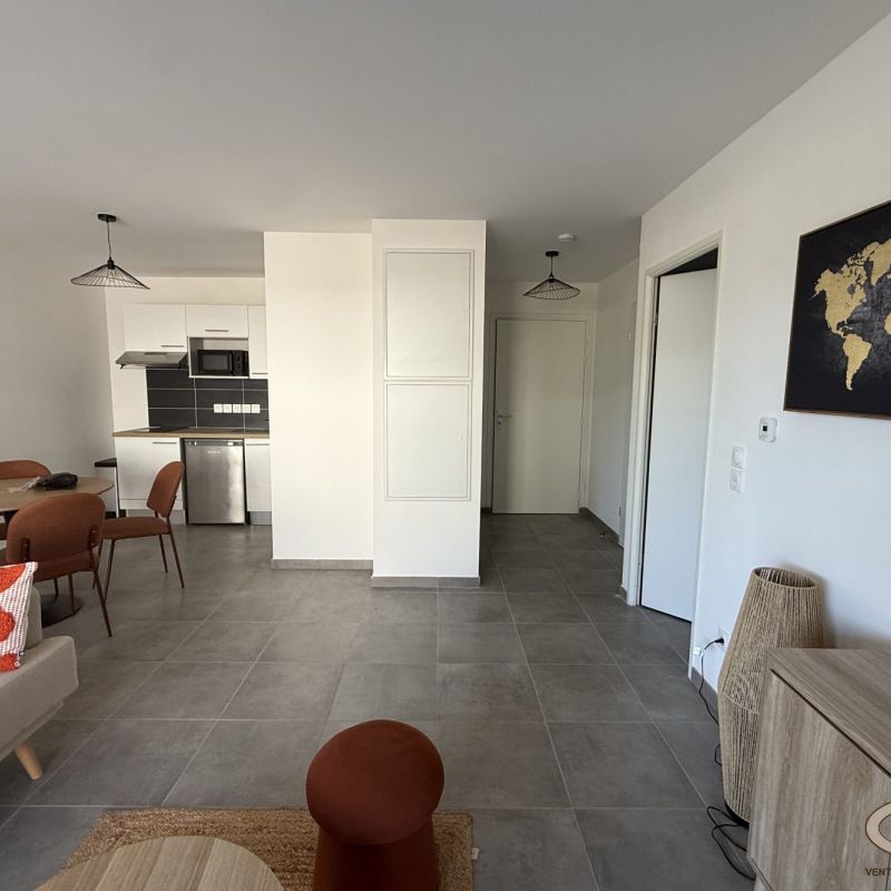 Appartement T2 meublé en rez de jardin - Photo 1