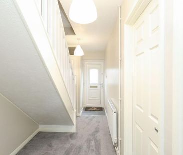 3 bedroom terraced house to rent - Photo 6