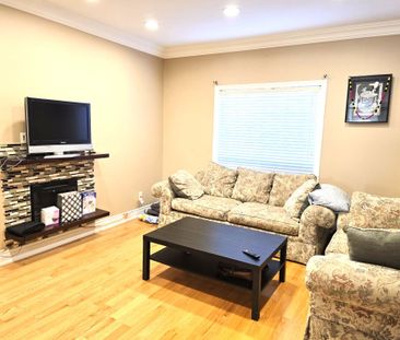 For Lease - 25 Commodore Drive, Brampton, Ontario - Photo 1