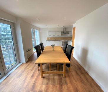 2 bedroom apartment to rent - Photo 2