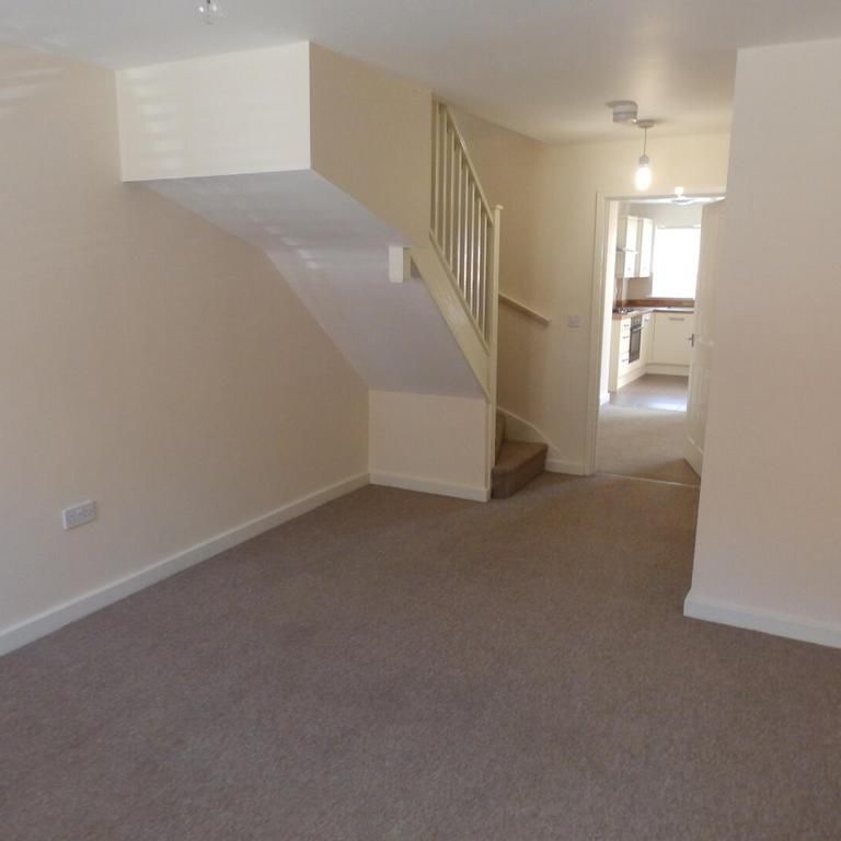2 bedroom house to rent - Photo 1