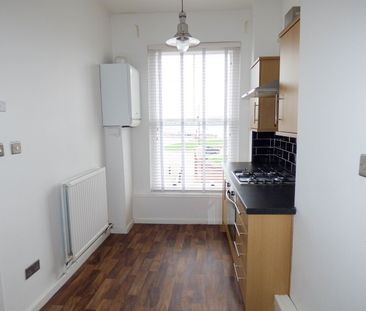 2 bed apartment to rent in Mill Dam, Mill Dam, South Shields, NE33 - Photo 3