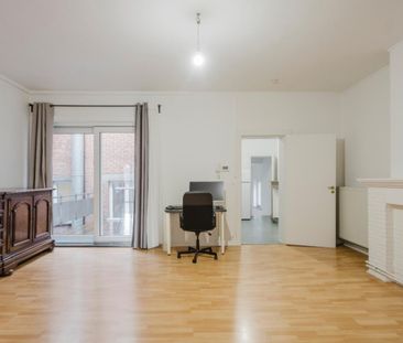 Appartement te huur in Kortrijk - Photo 2