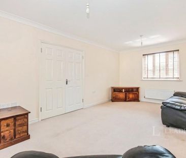 6 bedroom house to rent Snowdrop Street, Wymondham, NR18 - Photo 3