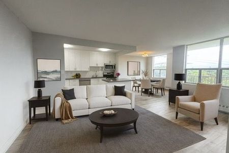 For Lease - 75 Eastdale Avenue Unit# 417, Toronto, Ontario - Photo 3