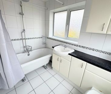 Arthur Short Close - Photo 5