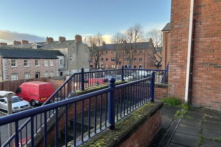 34 Fitzwilliam Square, Belfast, BT7 1JH - Photo 3