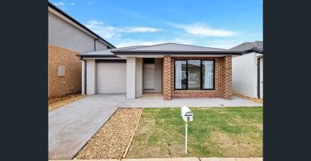 Easy Living in a Convenient Location - Photo 5