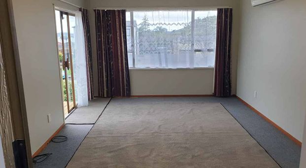 Full size 3 bedroom home - Photo 1