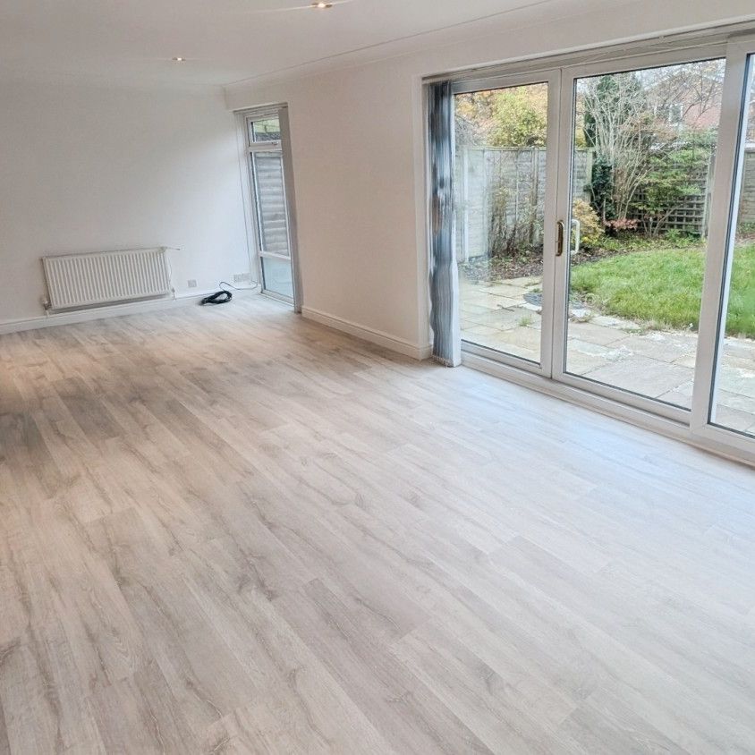 3 bedroom House To Let - Photo 1