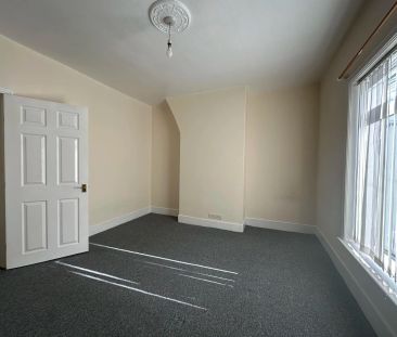 Wistaston Road, Crewe - Photo 2