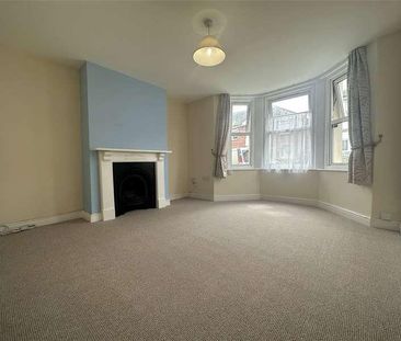 Roseland Crescent, Exeter, Devon, EX1 - Photo 4