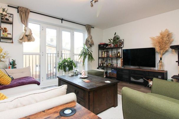 2 bedroom apartment to rent - Photo 1