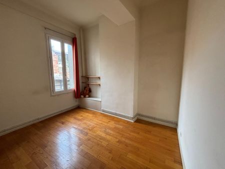 Location Appartement 5 pièces 127m² AVIGNON 84000 - Photo 5