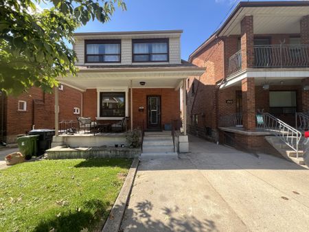 For Lease - 366 Lauder Avenue Unit# 2nd Floor, Toronto, Ontario - Photo 4