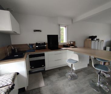 Maison T5 à louer Bourgbarre - 110 m² - Photo 2