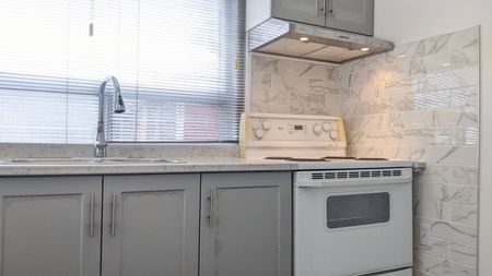 For Lease - 321 Caledonia Road Unit# upper, Toronto, Ontario - Photo 3