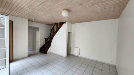 Location Maison 3 pièces 65m² - Photo 4
