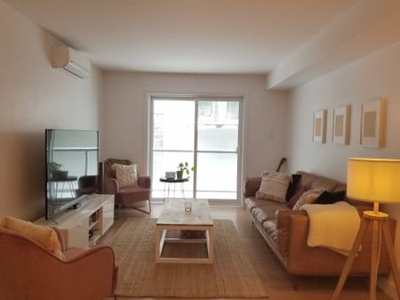 Superbe grand 3 1/2 style condo Ste-Foy Juillet - Photo 4