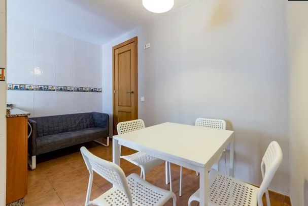 Calle Marqués de Zenete, Valencia, Valencian Community 46007 - Photo 1