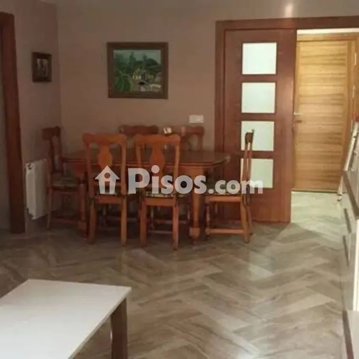Piso en alquiler en Calle del Doctor Pulido - Photo 1