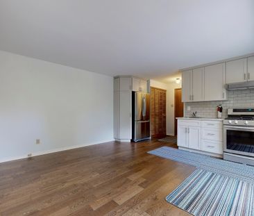 For Lease - 252 Elgin Mills Road Unit# Unit B, Richmond Hill, Ontario - Photo 1