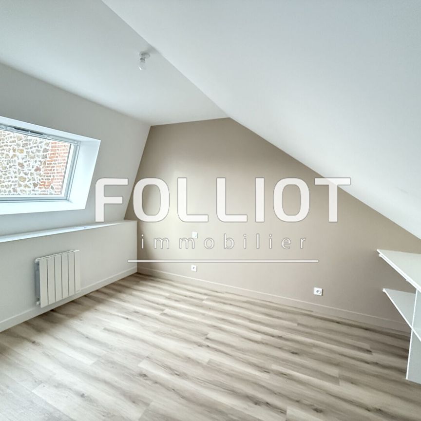 À louer : Appartement duplex T2 de 34,50 m² à Fougères - Photo 1