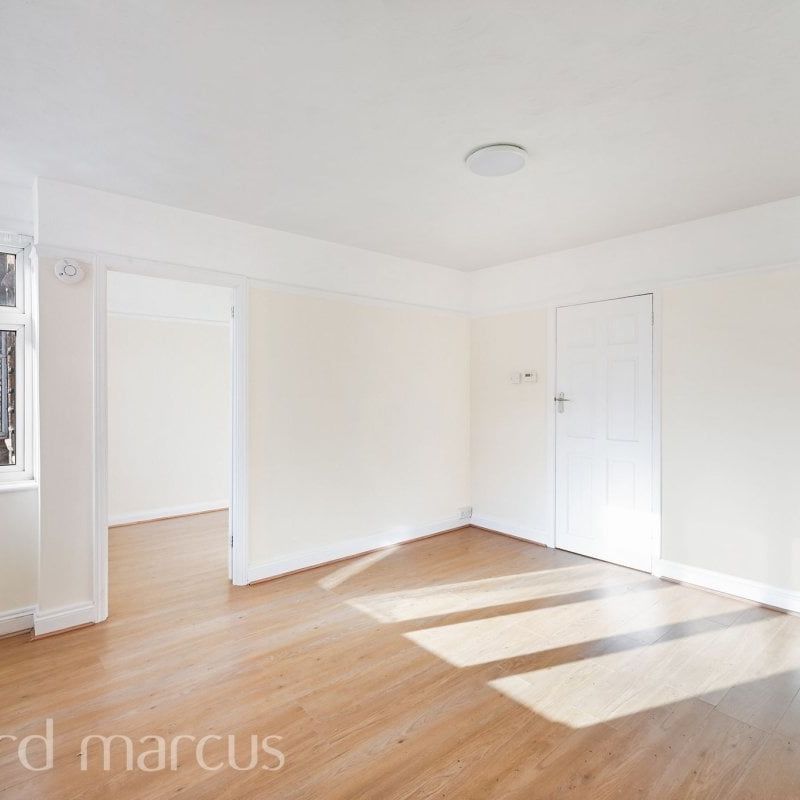 Barnard Gardens - Photo 1