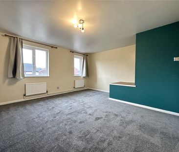 10, Meanwood Valley Green, Meanwood, Leeds, West Yorkshire, LS7 2SR - Photo 3