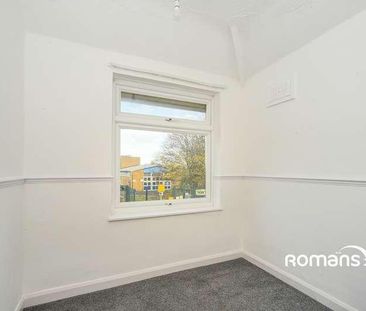 South View Avenue, Swindon, Wiltshire, SN3 - Photo 4