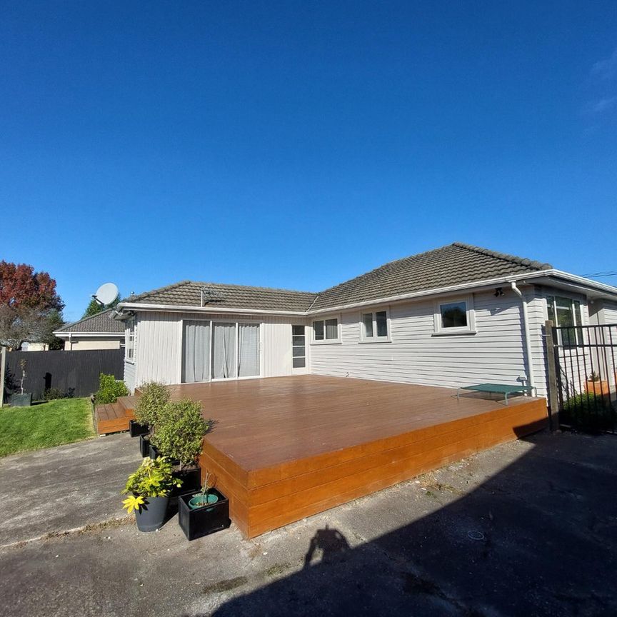 41 Moreland Avenue, Papanui - Photo 1