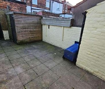 Nelson Street, YO12 - Photo 2