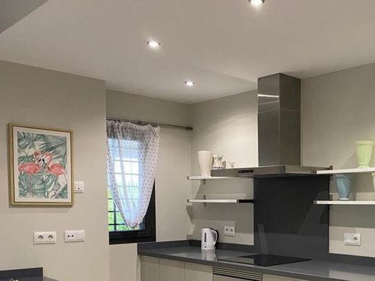 Luxury Apartment for rent in Benahavís, Andalusia - Photo 1