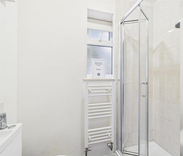 4 bedroom house to rent - Photo 2