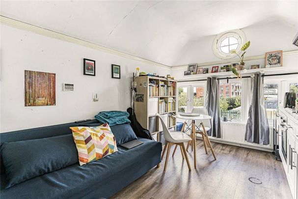 1 bedroom apartment to rent - Photo 1