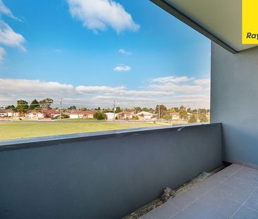 Convenient Location with Modern Appeal! - Photo 5