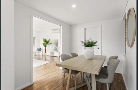 “BEAUTIFUL FAMILY HOME, FULLY RENOVATED.” - Photo 4