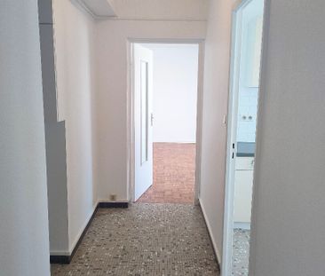 Location Appartement 2 pièces 51m² - Photo 6