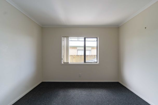 Three Bedroom Brick Home - Photo 1