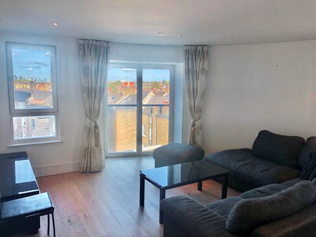2 Bed Flat, St. Luke's Avenue, SW4 - Photo 4