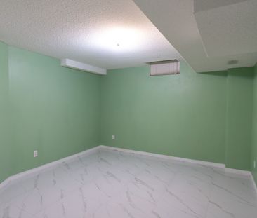 For Lease - 250 Mountainberry Road Unit# Basement, Brampton, Ontario - Photo 6