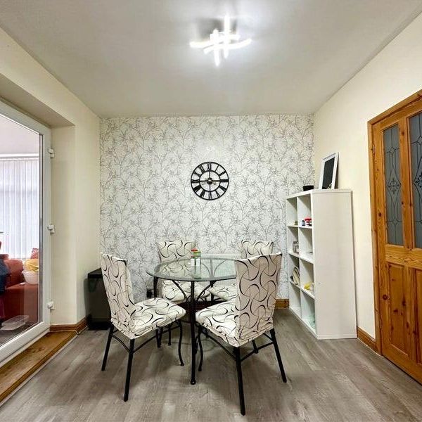 4 bedroom house share to rent - Photo 1
