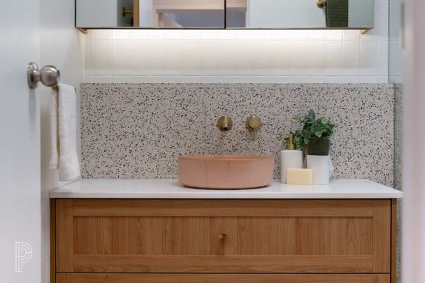 4 Lee Court, Everton Hills QLD 4053 - House For Rent | Domain - Photo 1