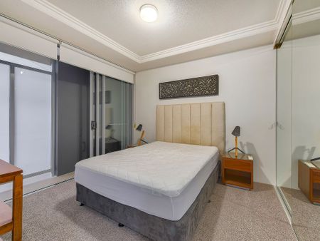 Resort-Style Living in the Heart of Kelvin Grove – Fully Furnished with EV Charger - Photo 4