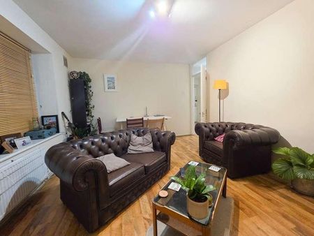 Hope Lodge, High Road, South Woodford, London, E18 - Photo 2