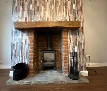 3 bedroom terraced house to rent - Photo 2