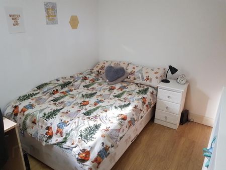 Unit 2, 21 Eglantine Avenue, Belfast, BT9 6DW - Photo 4